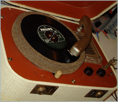 Symphonic model 929 Phonograph AFTER Restoration Gallery