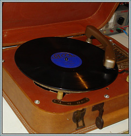 Symphonic model 923 Phonograph AFTER Restoration Gallery